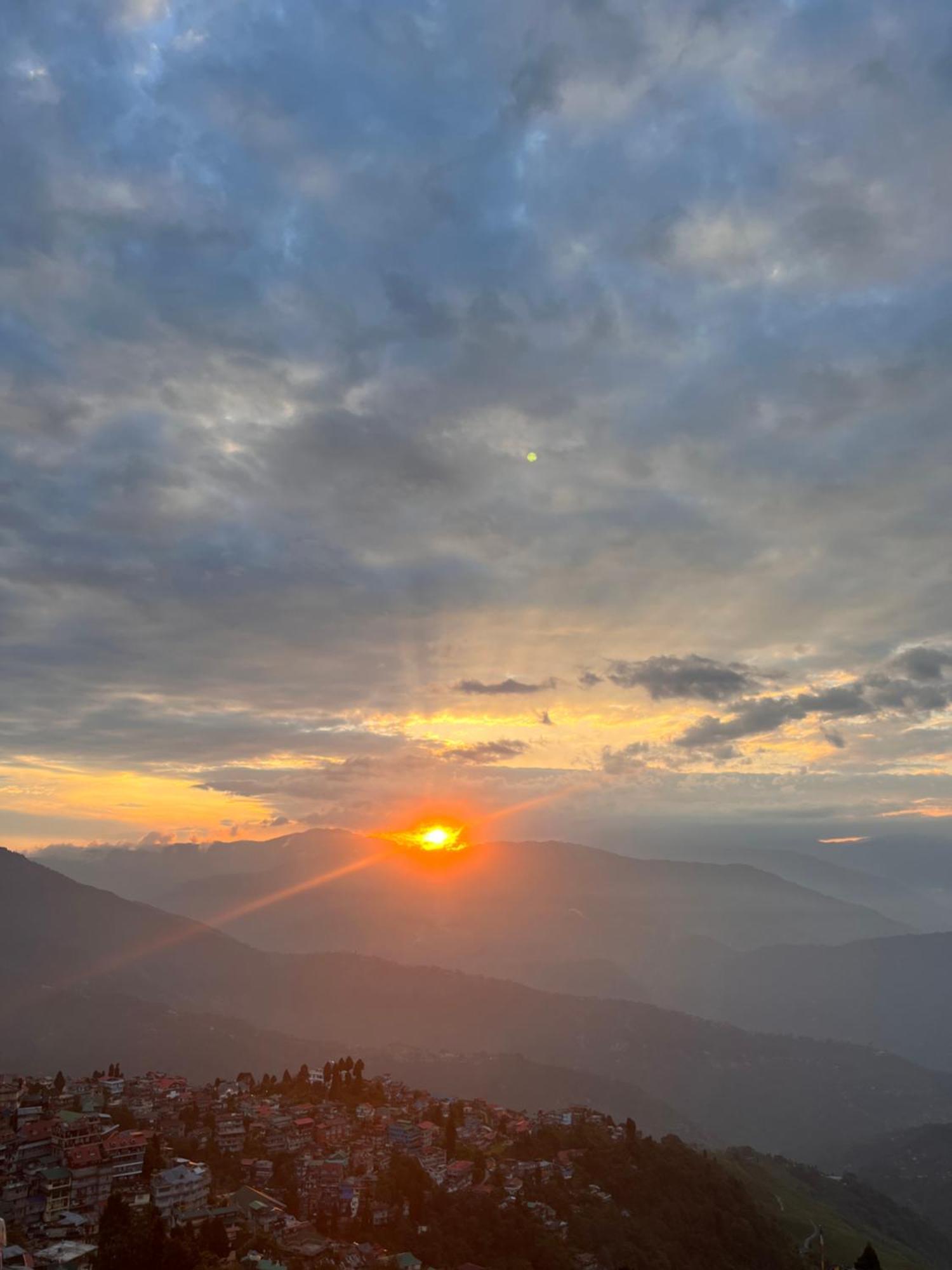Eagle'S Nest Homestay Darjeeling  Eksteriør bilde